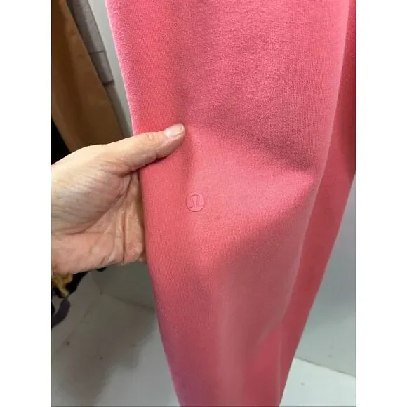 Lululemon Scuba MR Oversized Fit Jogger in Sakura Pink Size XXS - Picture 5 of 7